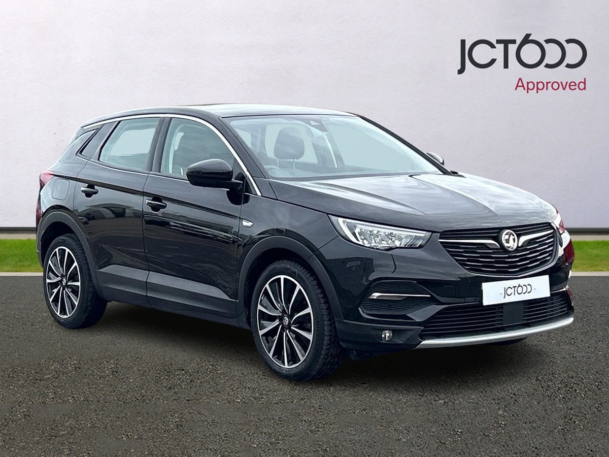 Main listing image - Vauxhall Grandland X