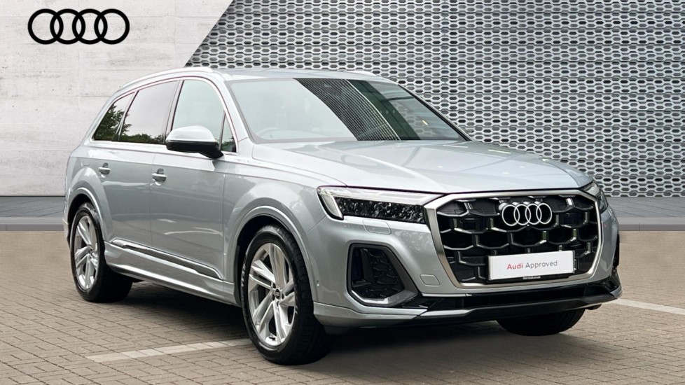 Main listing image - Audi Q7