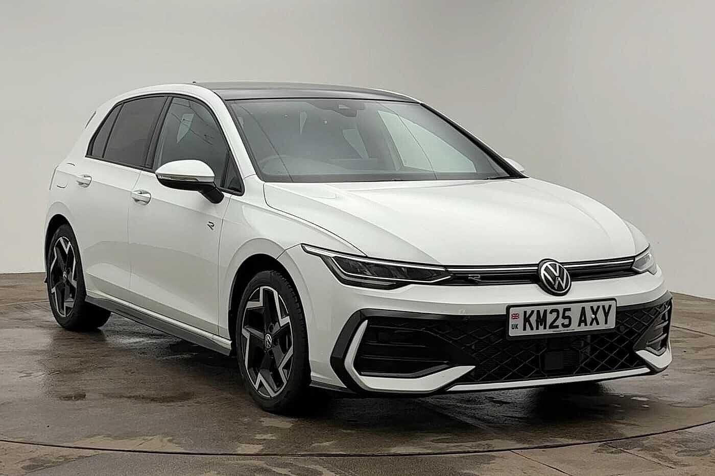 Main listing image - Volkswagen Golf