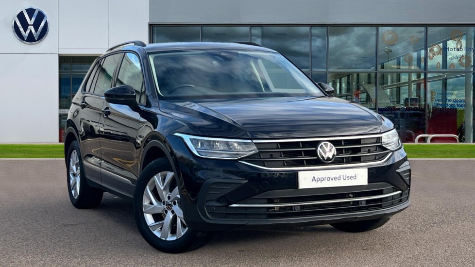 Main listing image - Volkswagen Tiguan