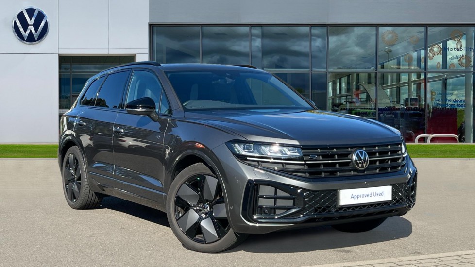 Main listing image - Volkswagen Touareg