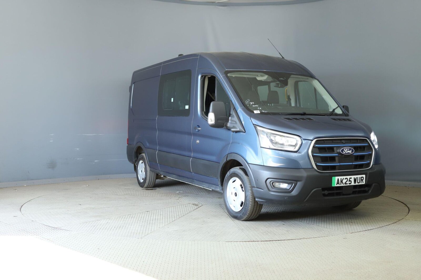 Main listing image - Ford Transit