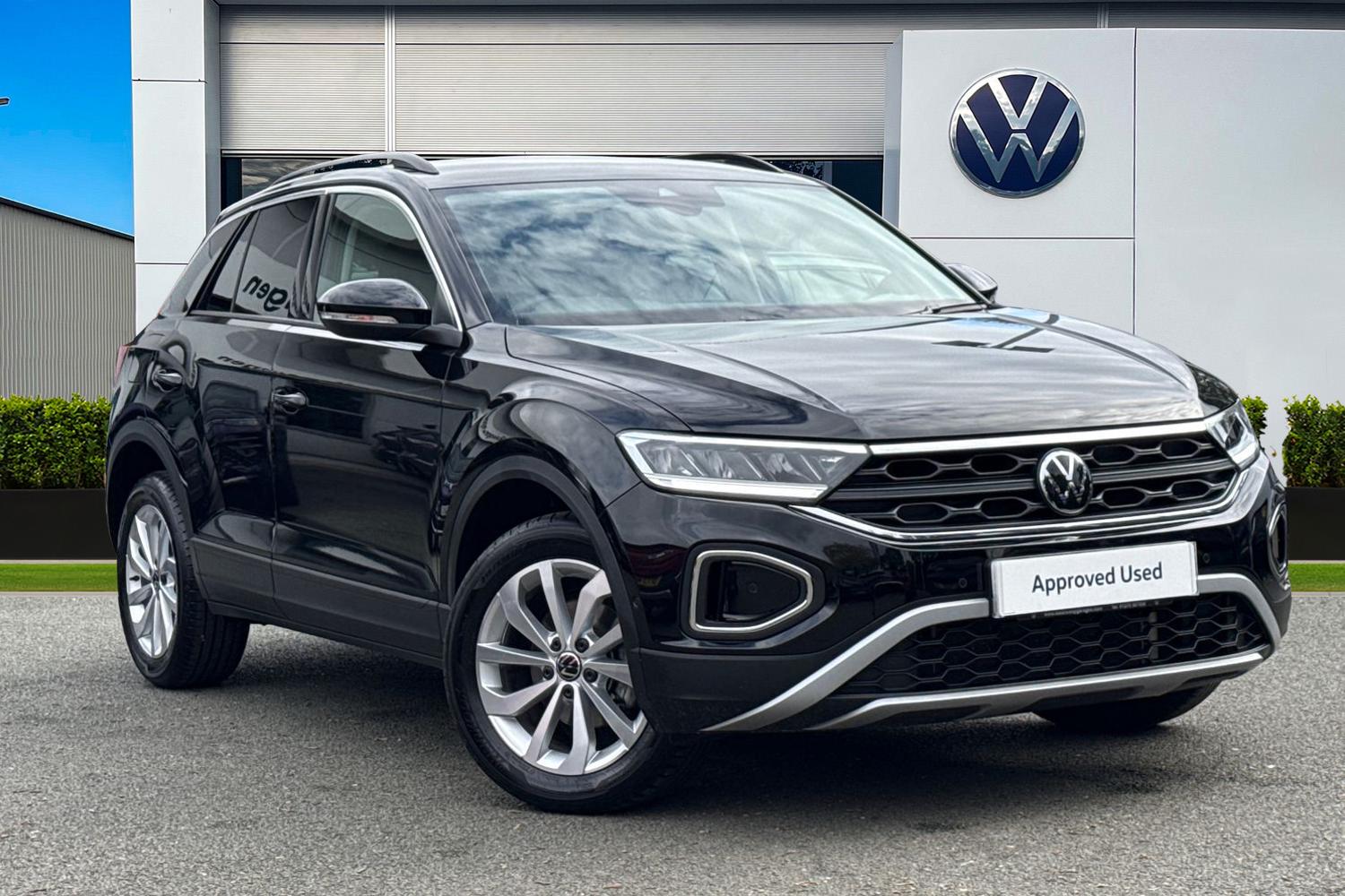 Main listing image - Volkswagen T-Roc