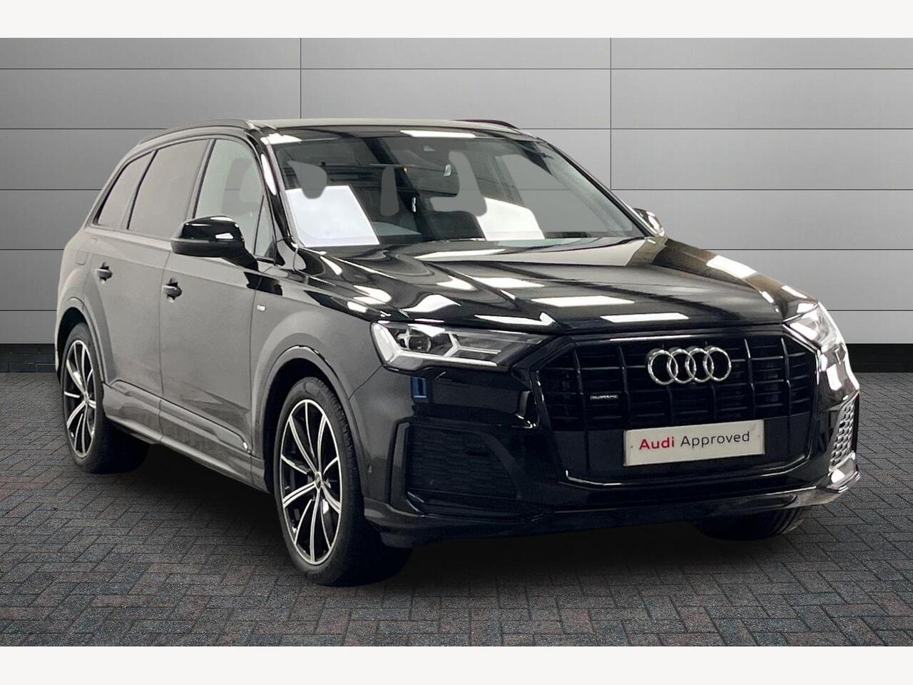 Main listing image - Audi Q7