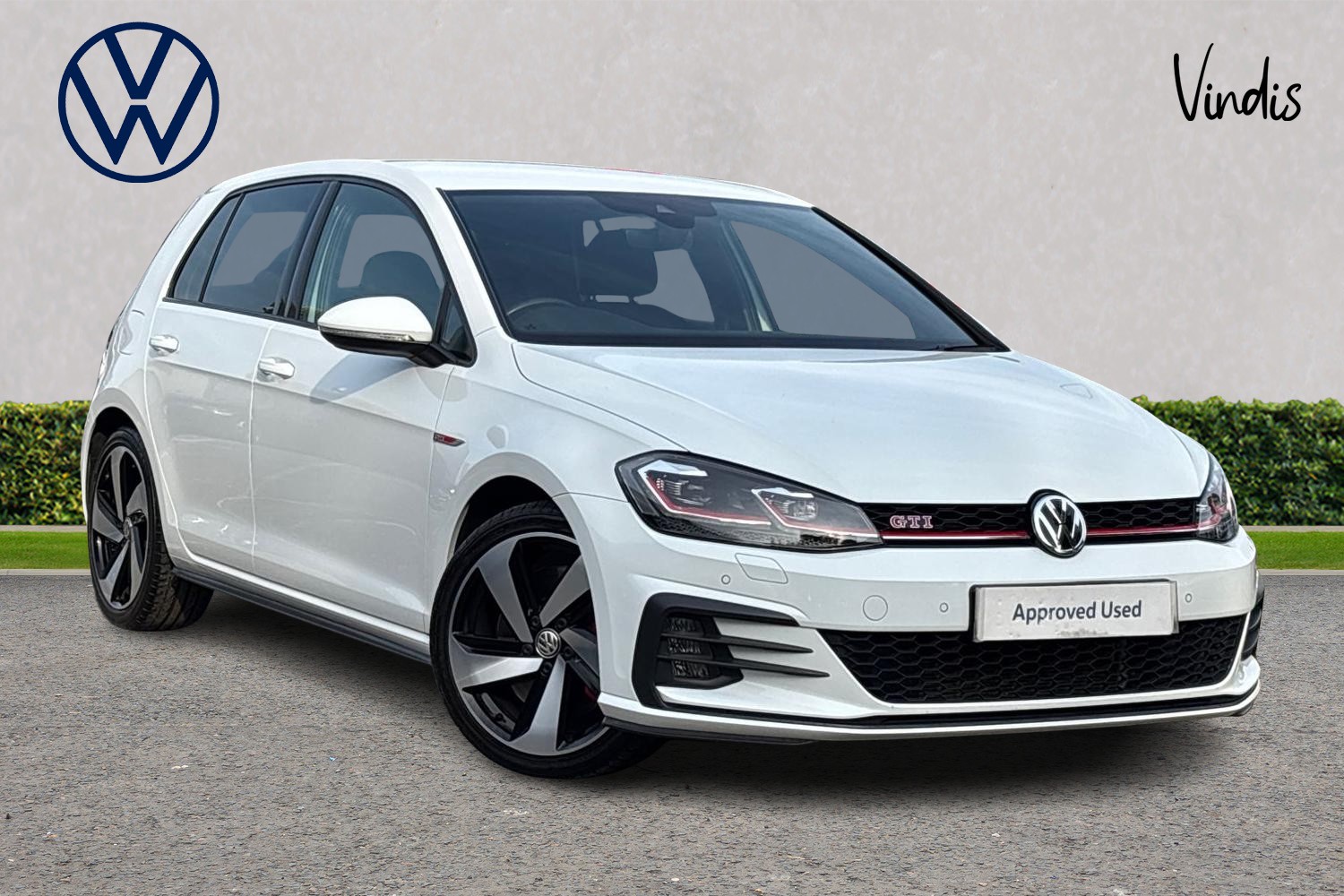 Main listing image - Volkswagen Golf
