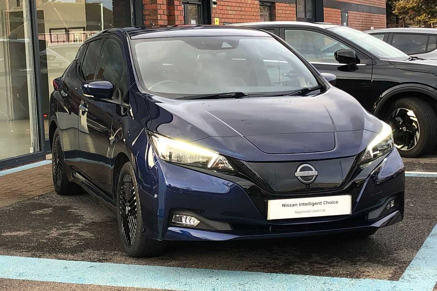 Main listing image - Nissan Leaf