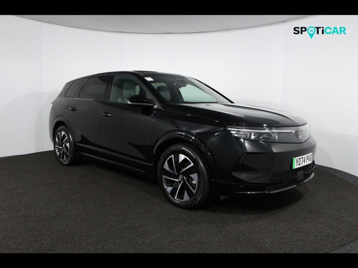 Main listing image - Vauxhall Grandland