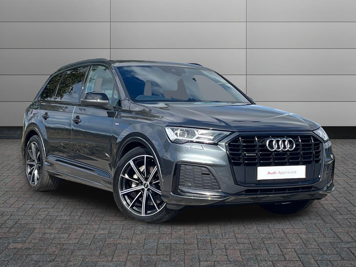 Main listing image - Audi Q7