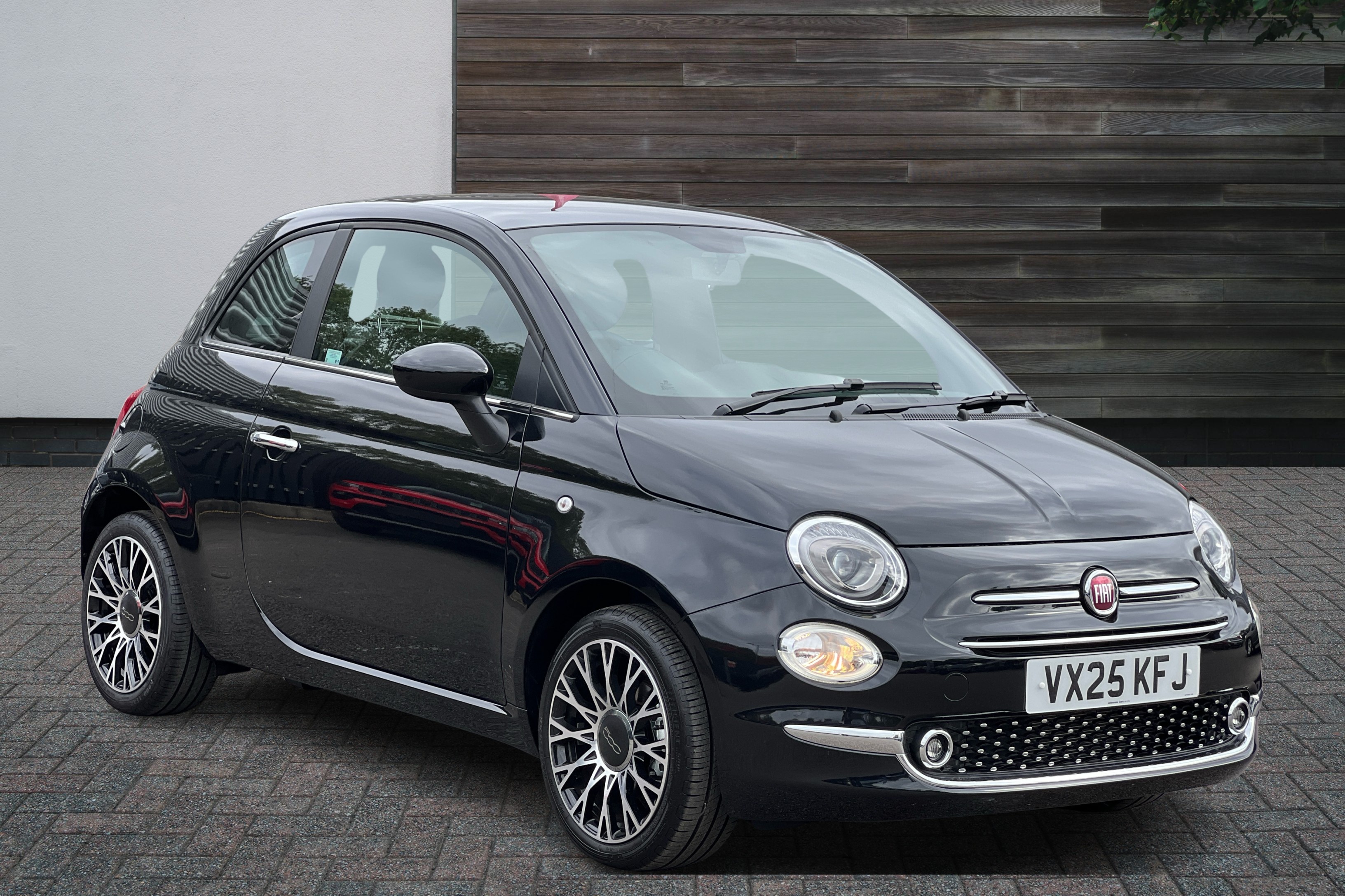 Main listing image - Fiat 500