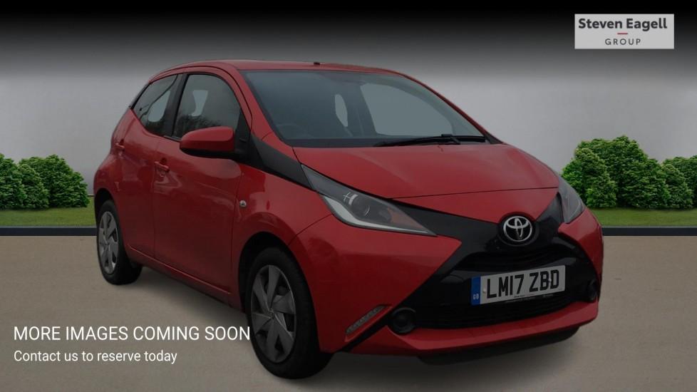 Main listing image - Toyota Aygo