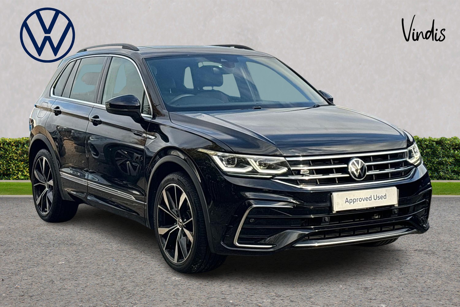 Main listing image - Volkswagen Tiguan