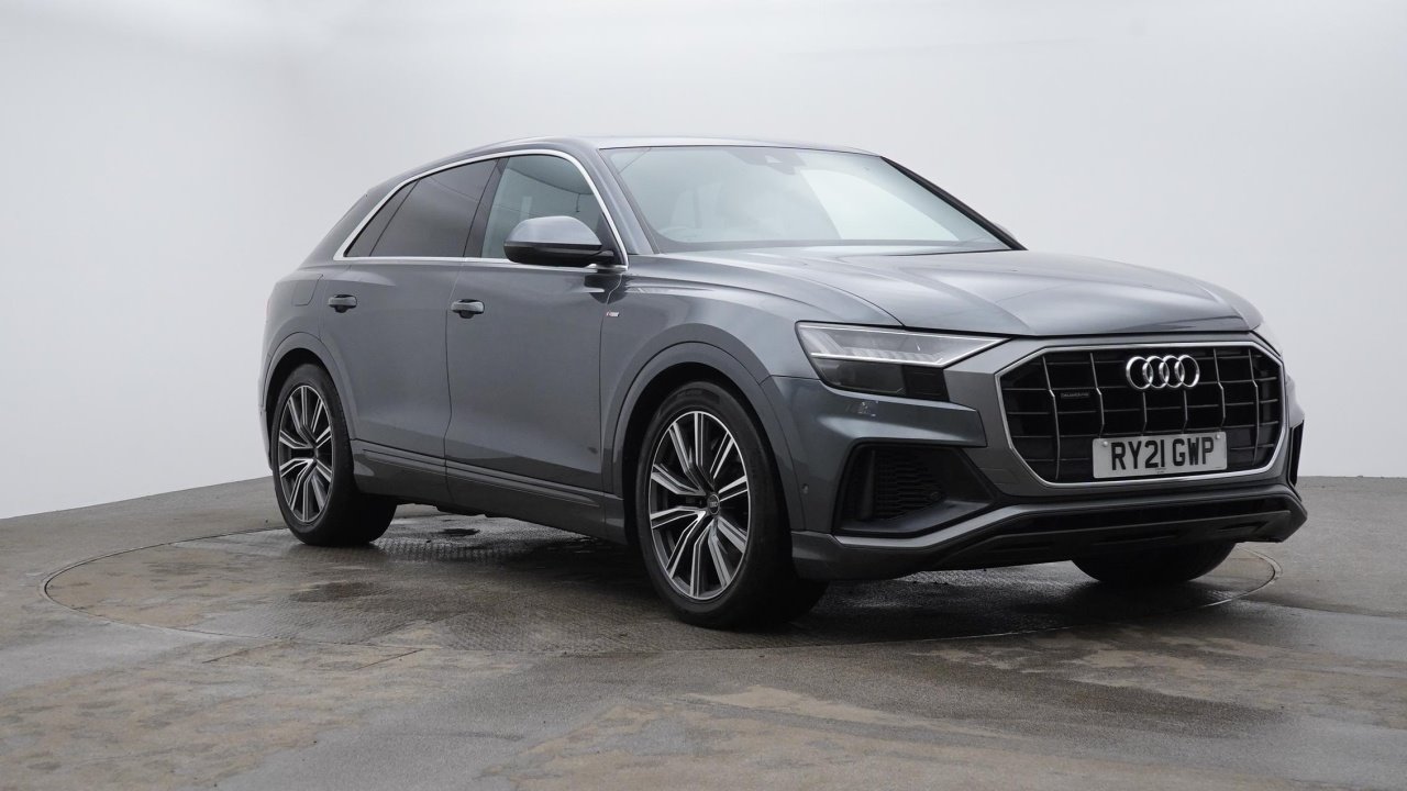 Main listing image - Audi Q8