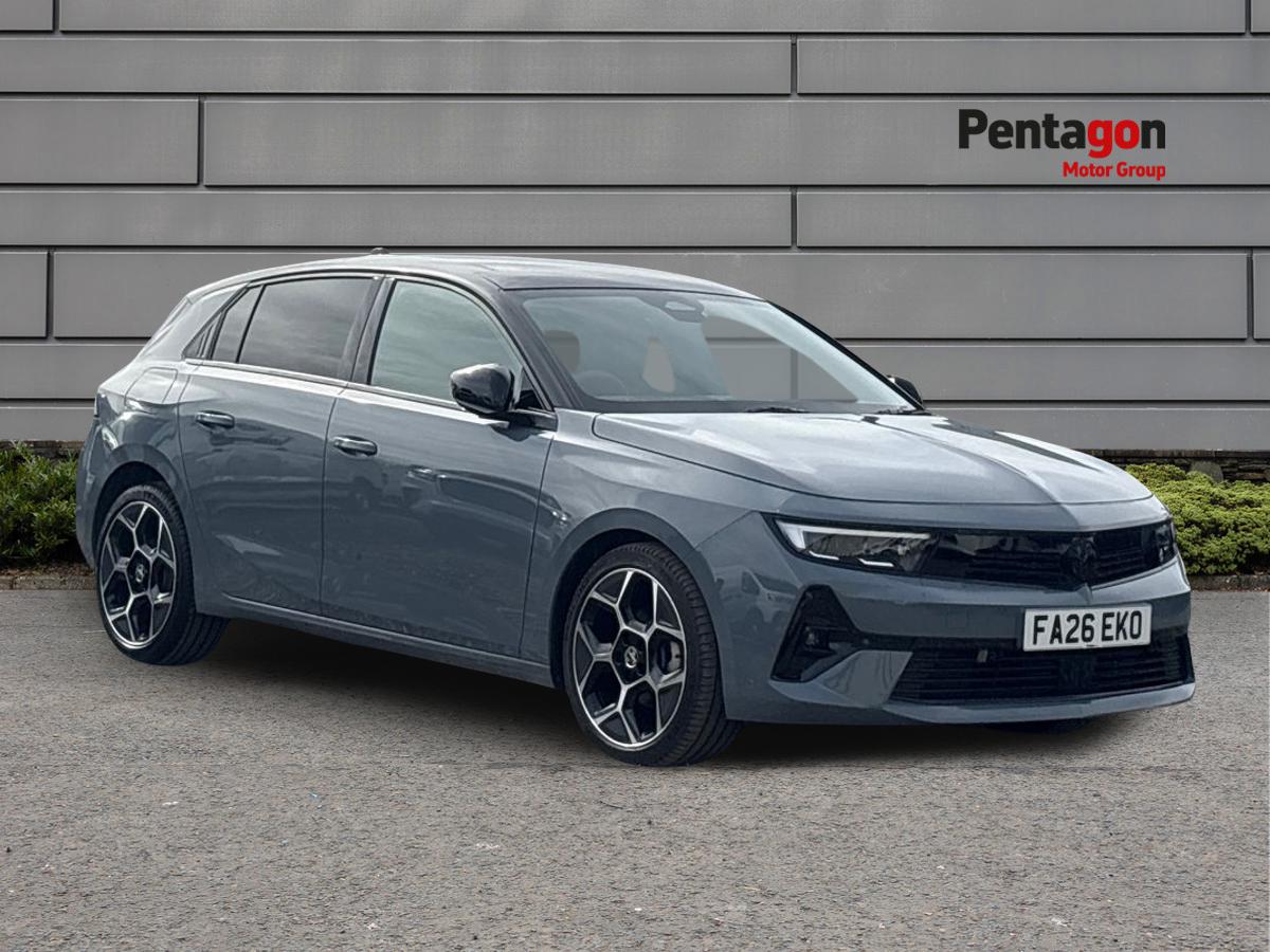 Main listing image - Vauxhall Astra