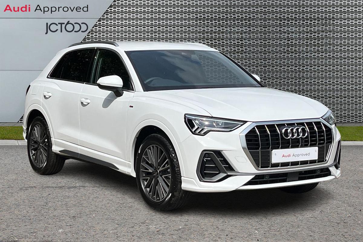 Main listing image - Audi Q3