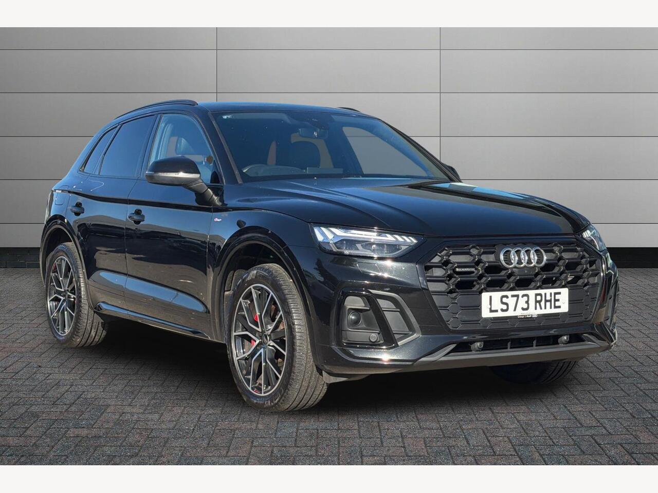 Main listing image - Audi Q5
