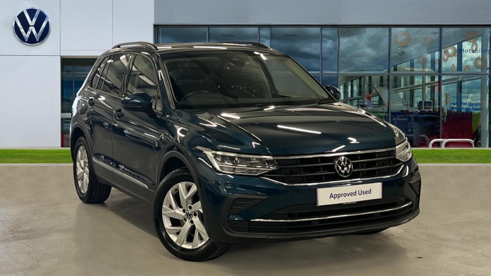 Main listing image - Volkswagen Tiguan