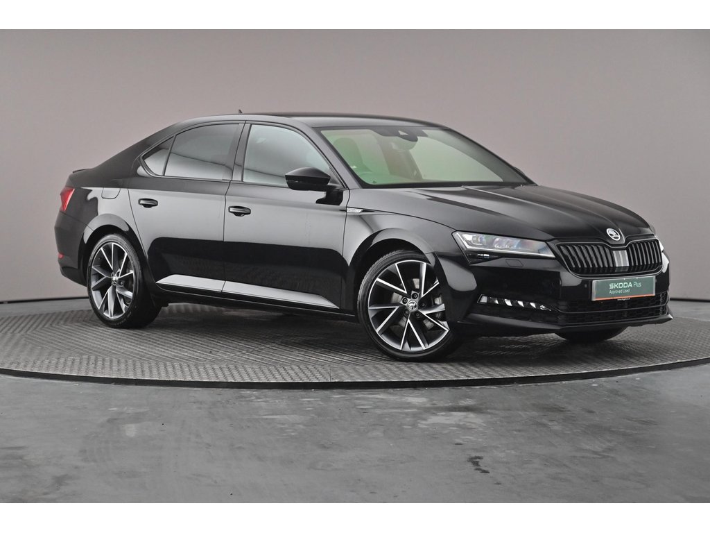 Main listing image - Skoda Superb