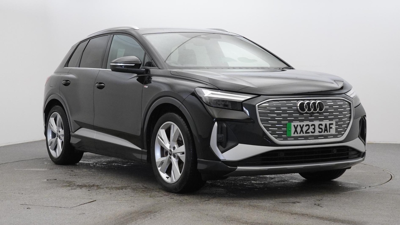 Main listing image - Audi Q4