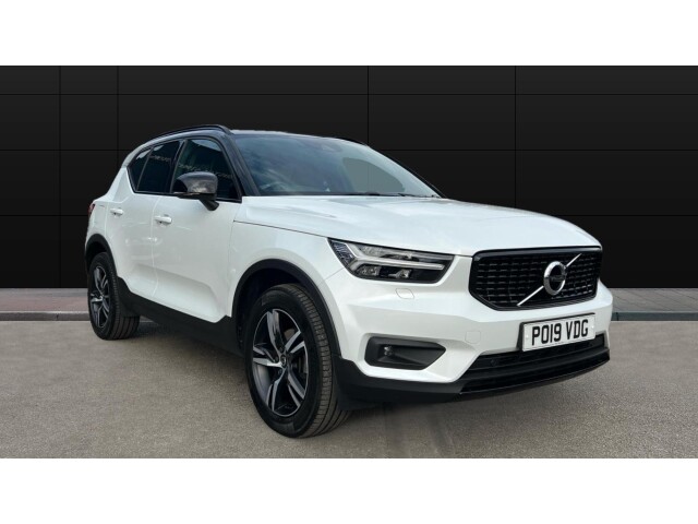 Main listing image - Volvo XC40