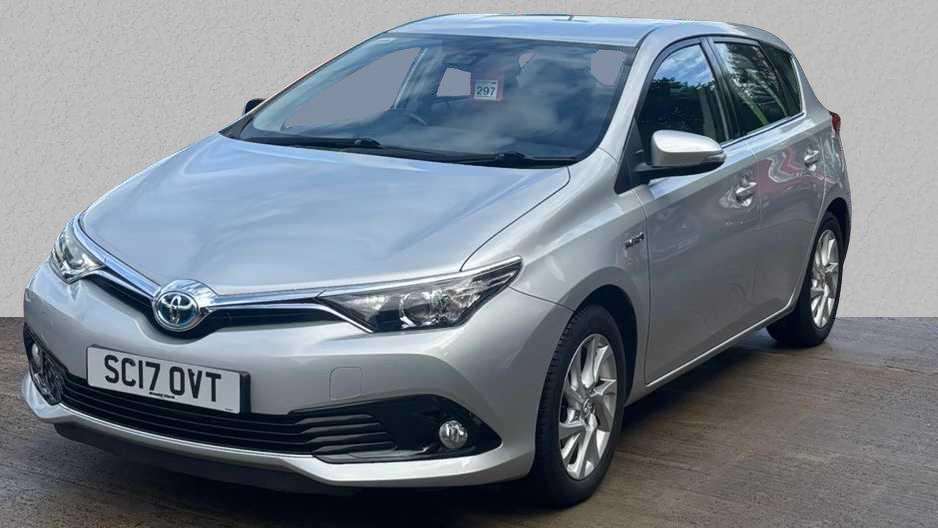 Main listing image - Toyota Auris