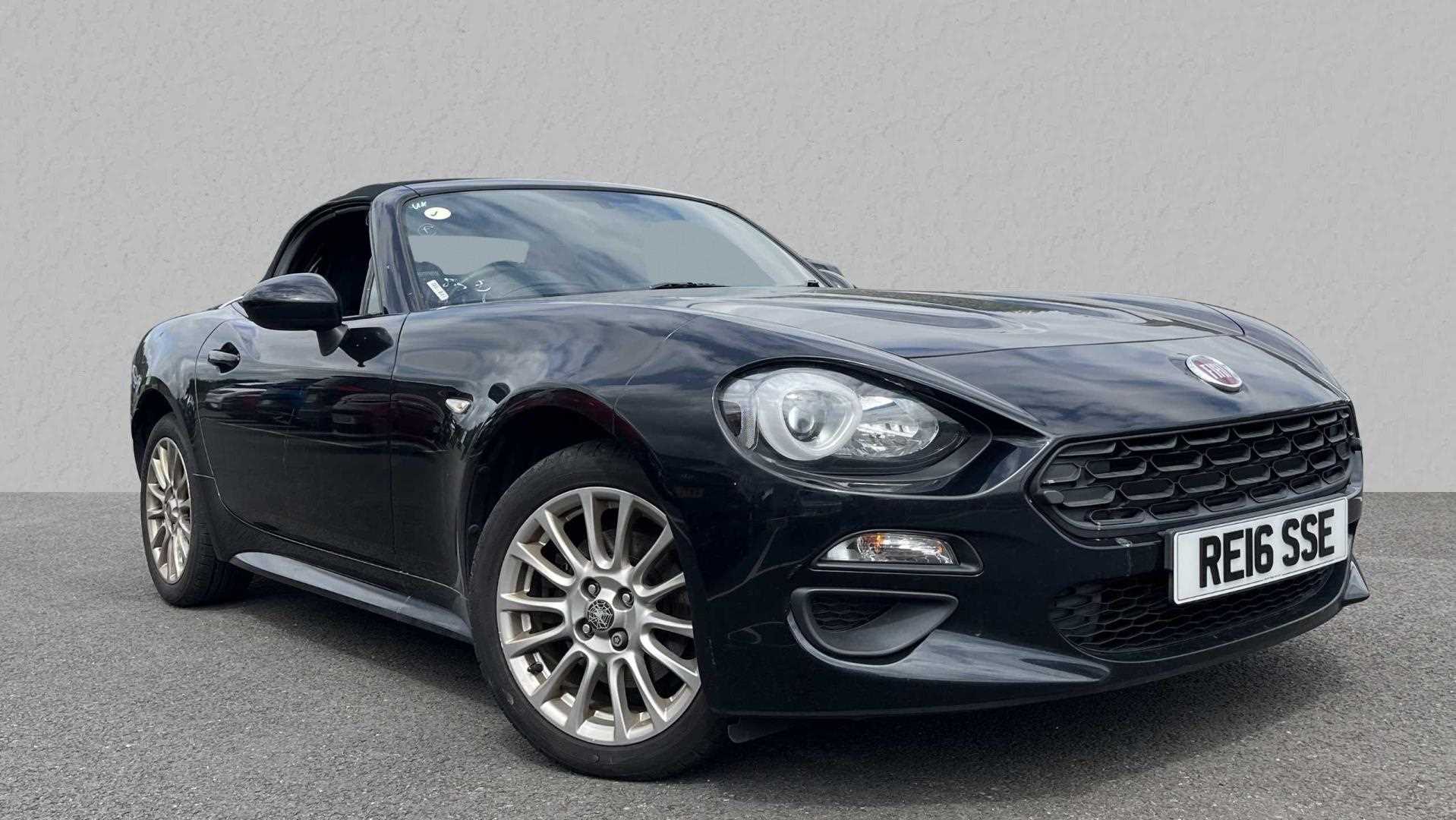 Main listing image - Fiat 124 Spider