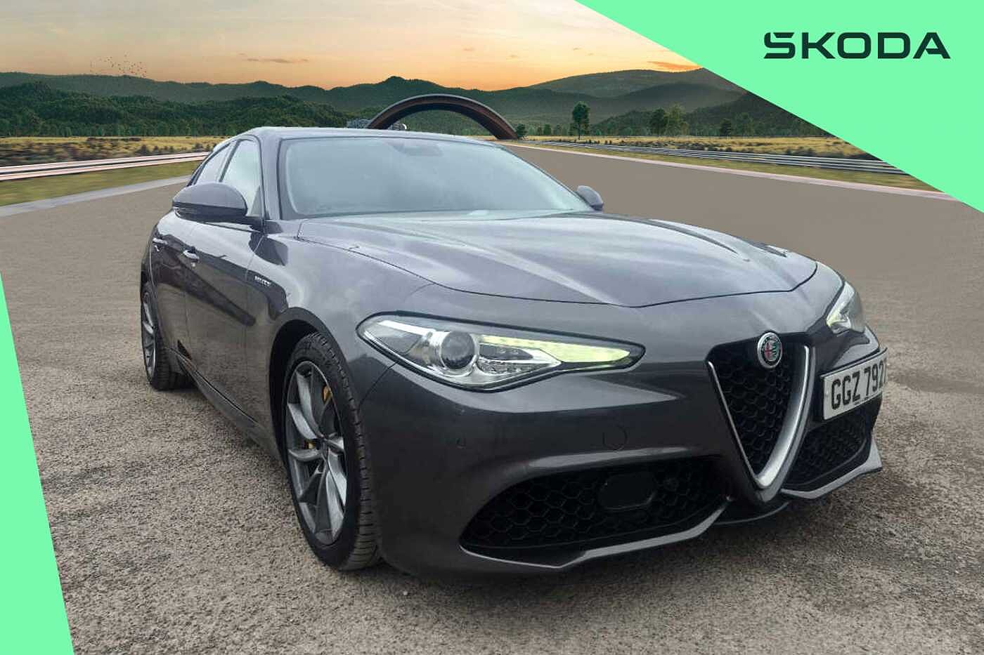 Main listing image - Alfa Romeo Giulia