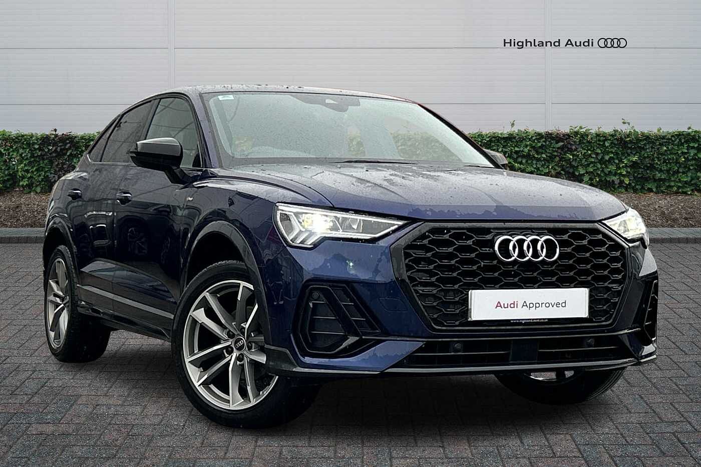 Main listing image - Audi Q3