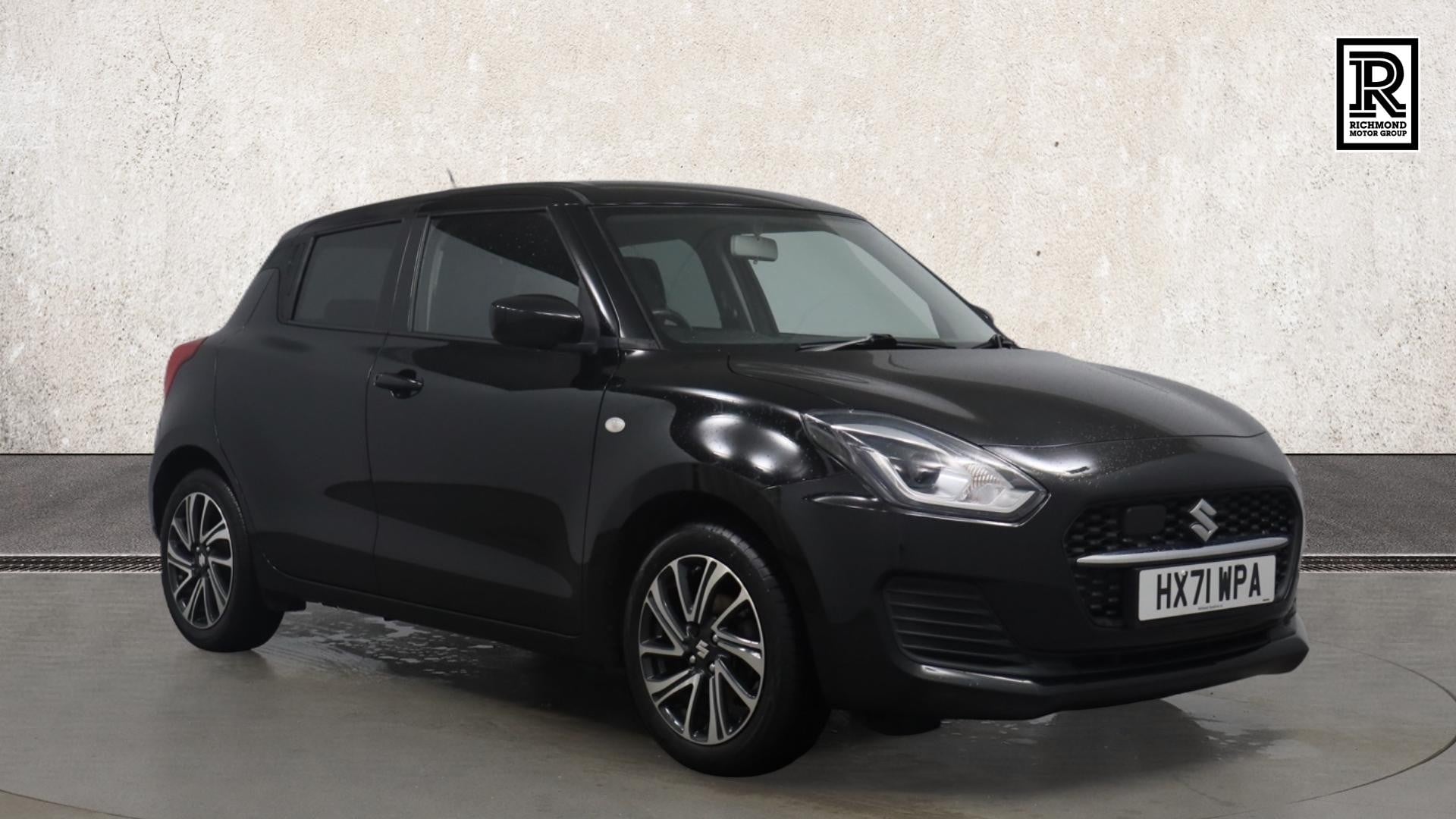 Main listing image - Suzuki Swift
