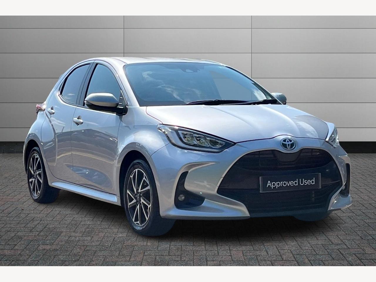 Main listing image - Toyota Yaris