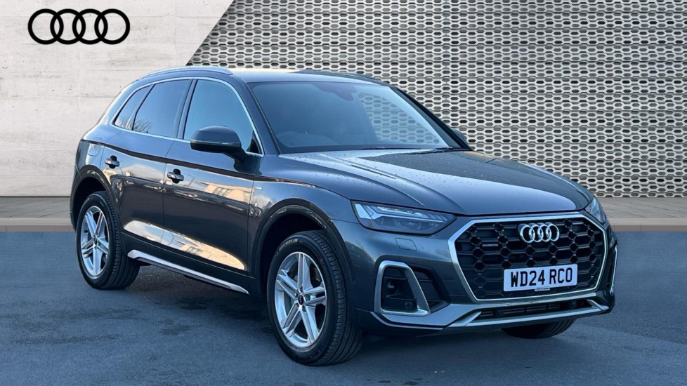 Main listing image - Audi Q5