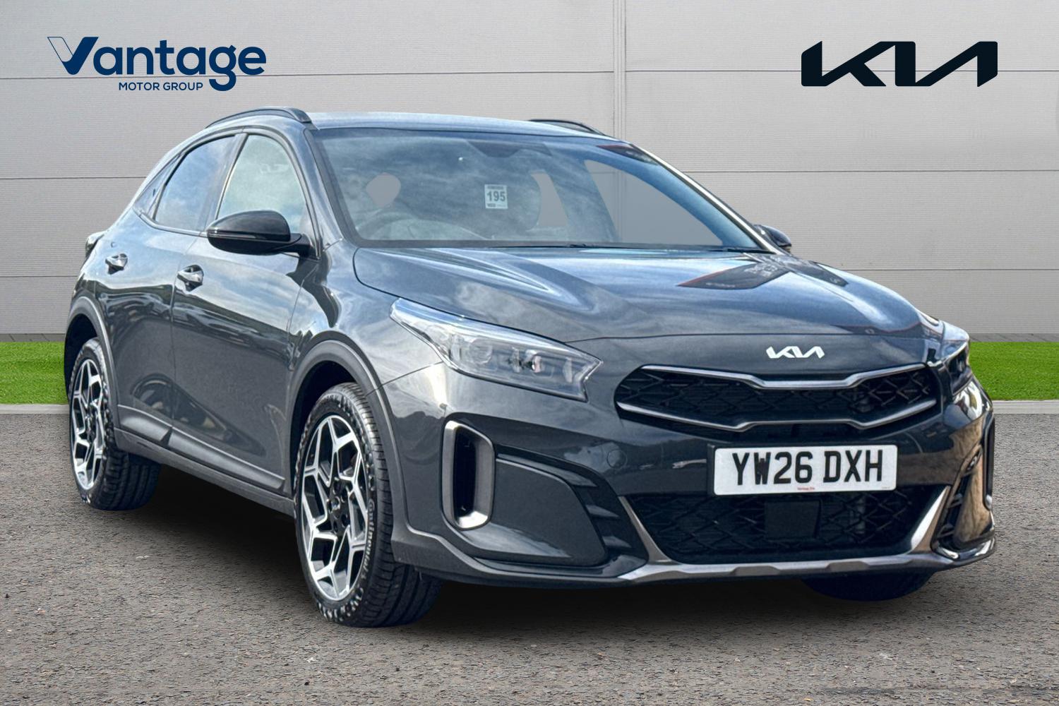 Main listing image - Kia XCeed