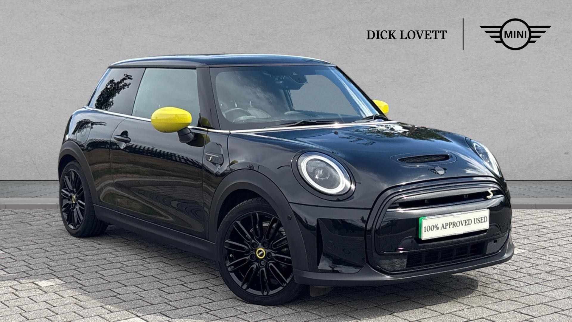Main listing image - MINI Hatchback