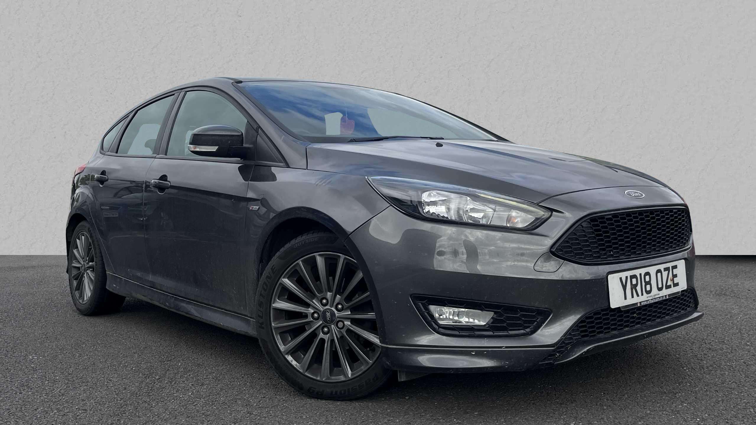 Main listing image - Ford Focus