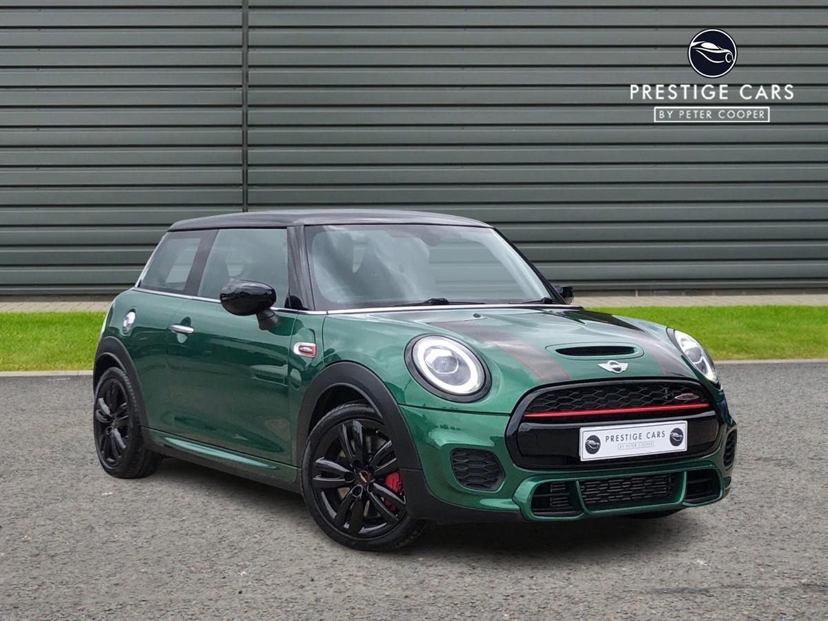 Main listing image - MINI Hatchback