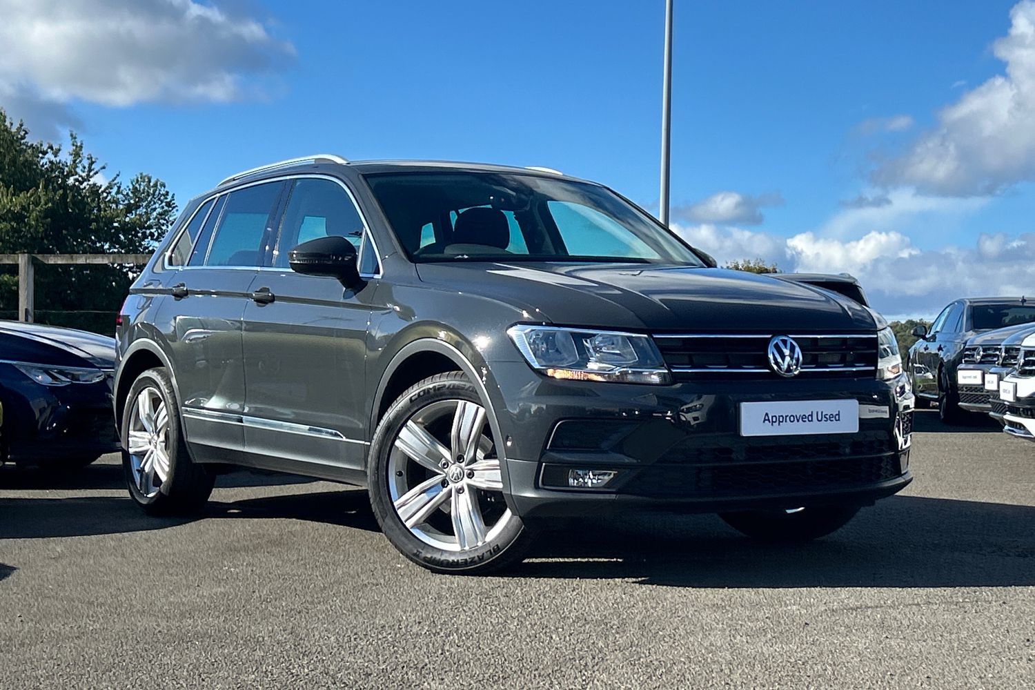 Main listing image - Volkswagen Tiguan