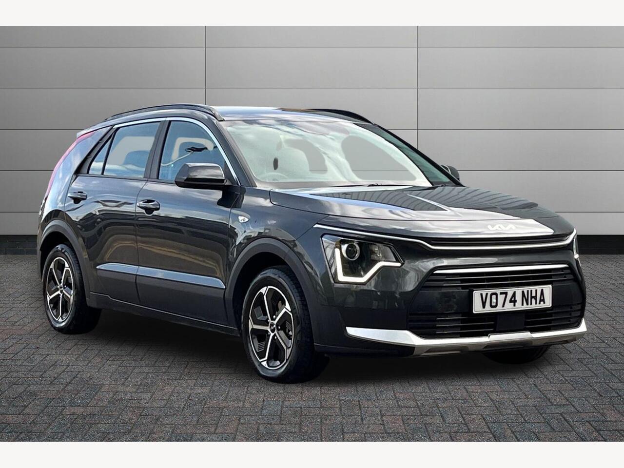 Main listing image - Kia Niro