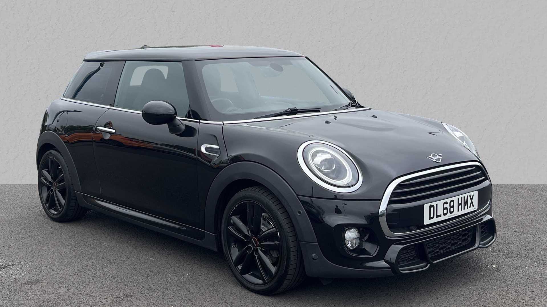 Main listing image - MINI Hatchback