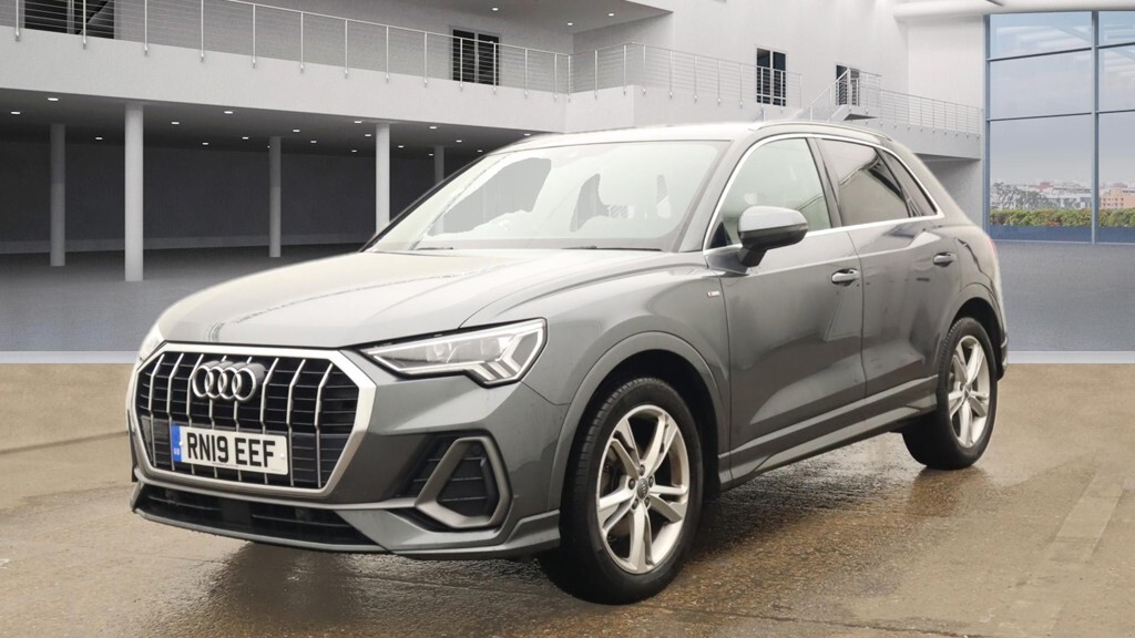 Main listing image - Audi Q3