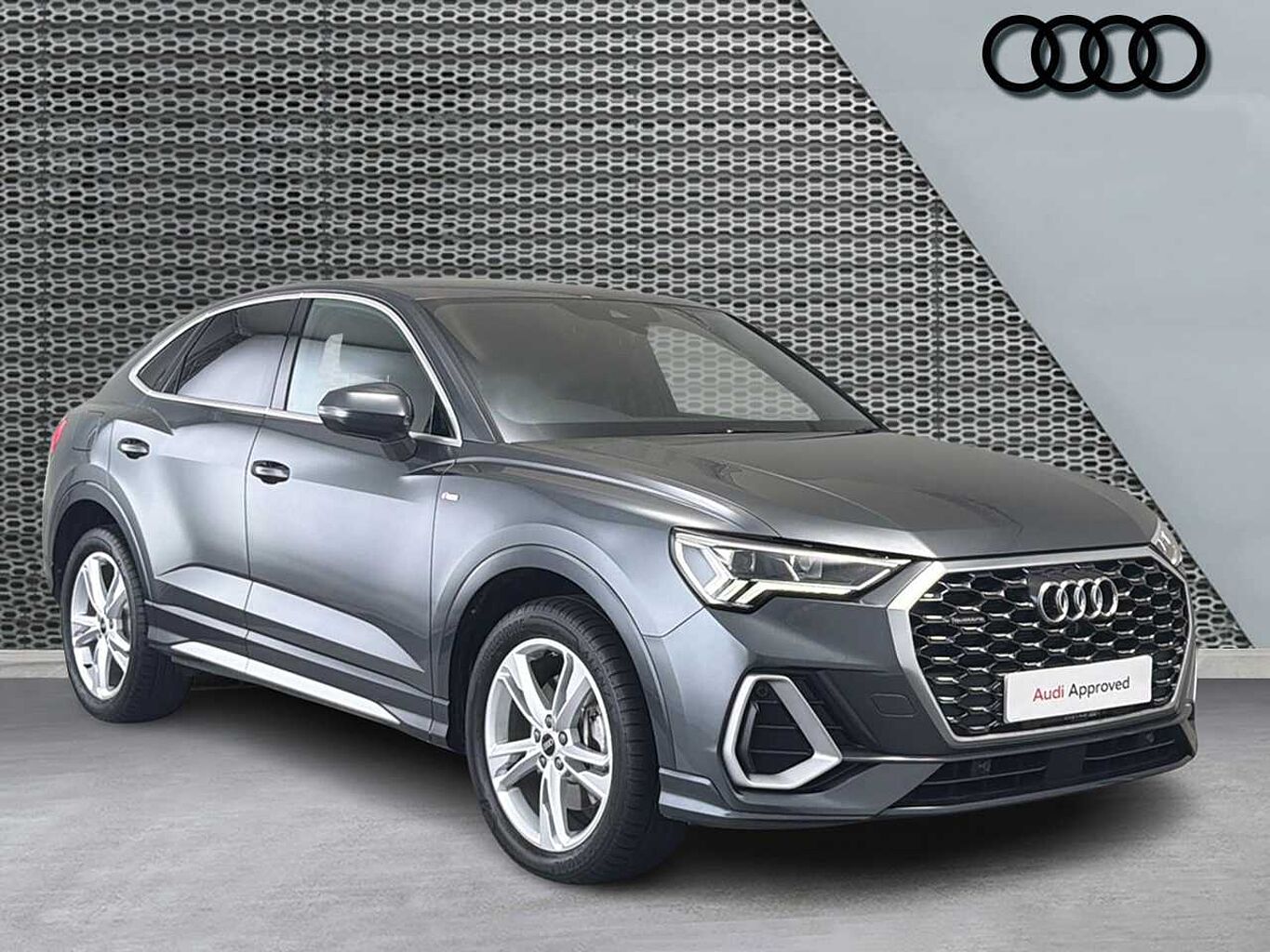 Main listing image - Audi Q3