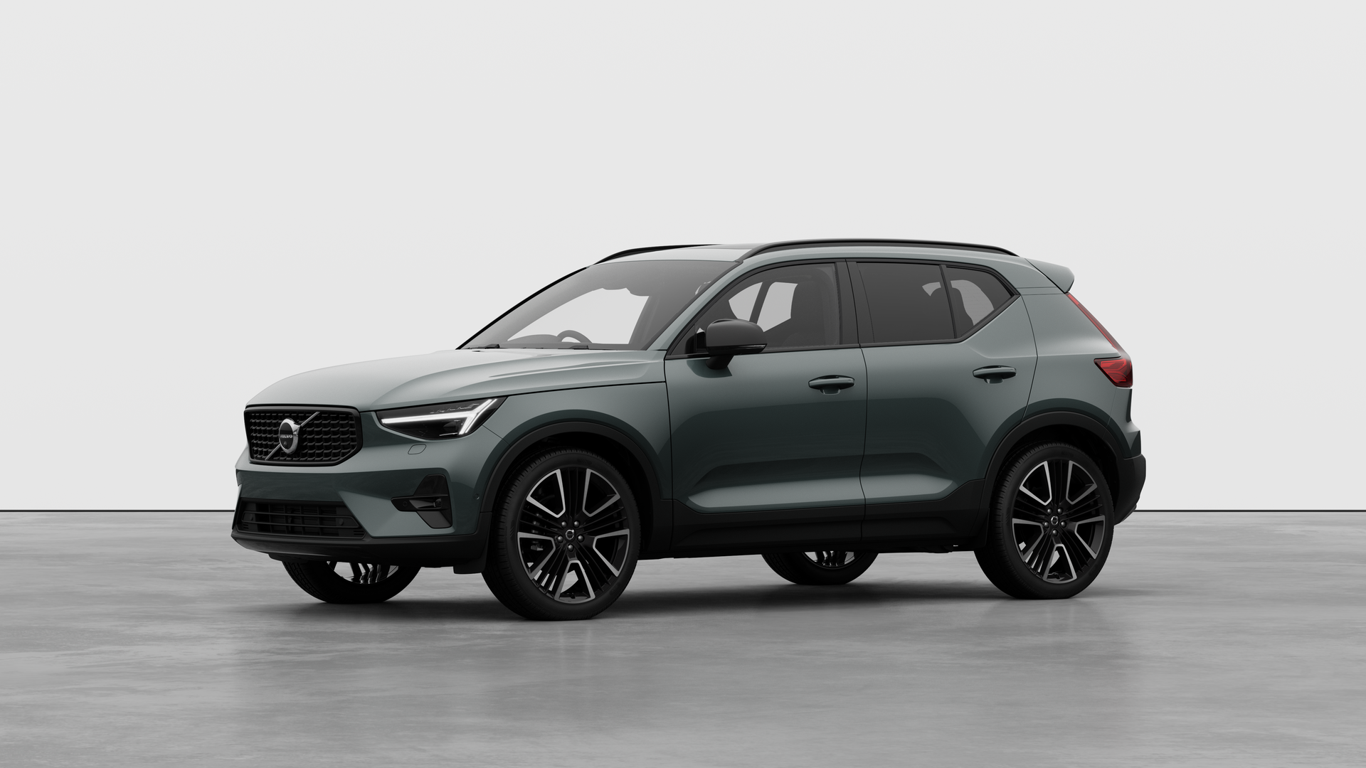 Main listing image - Volvo XC40