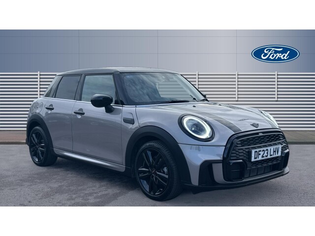 Main listing image - MINI Hatchback 5dr