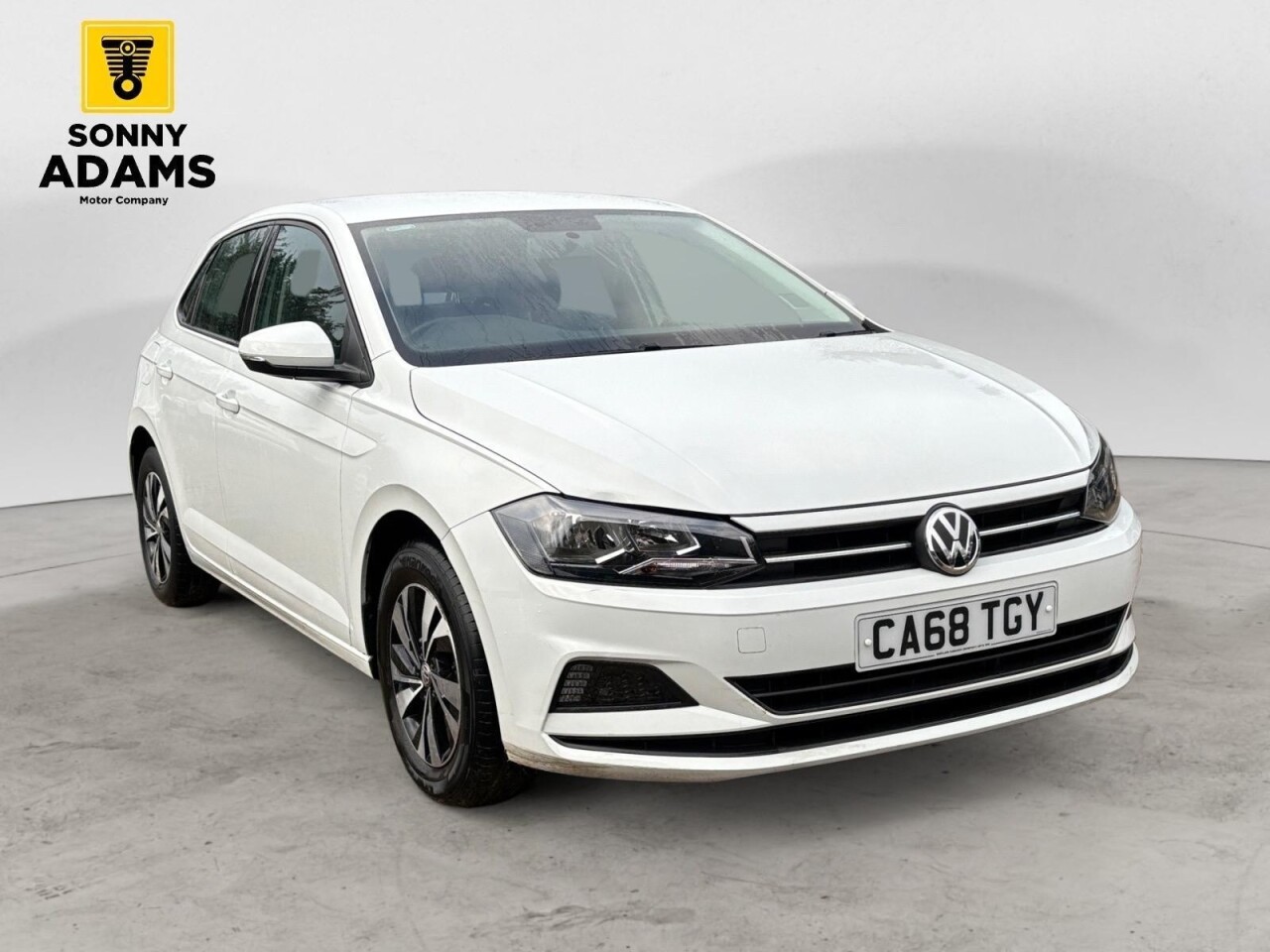 Main listing image - Volkswagen Polo