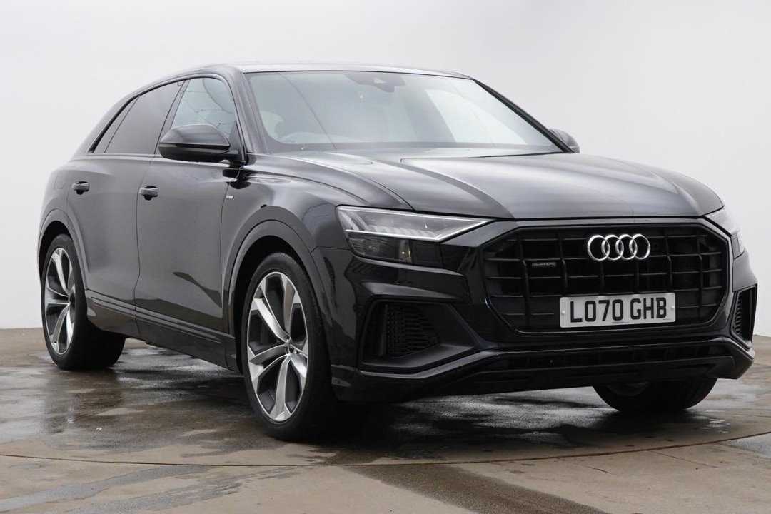 Main listing image - Audi Q8