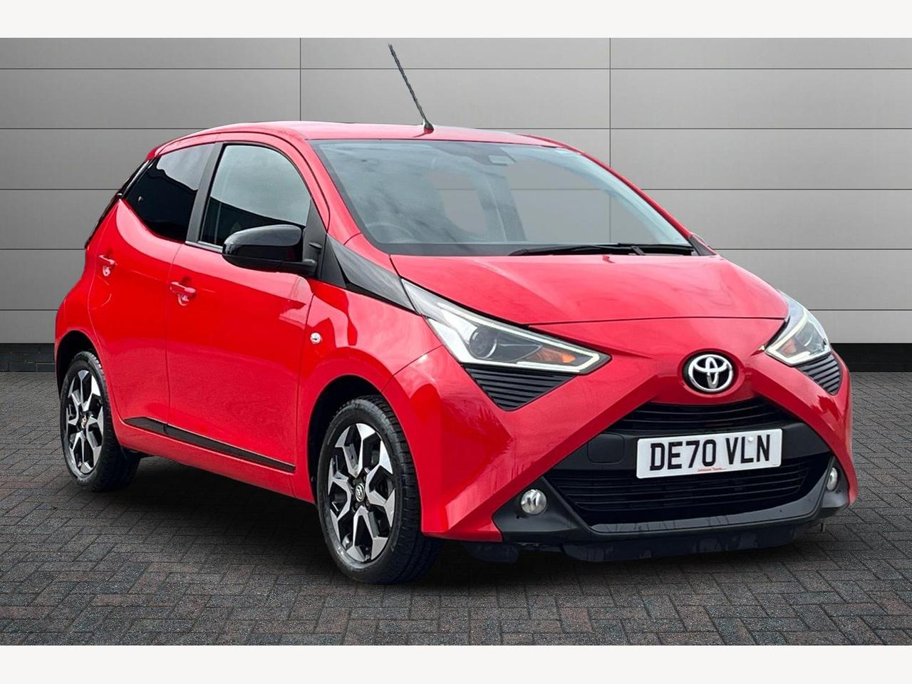 Main listing image - Toyota Aygo