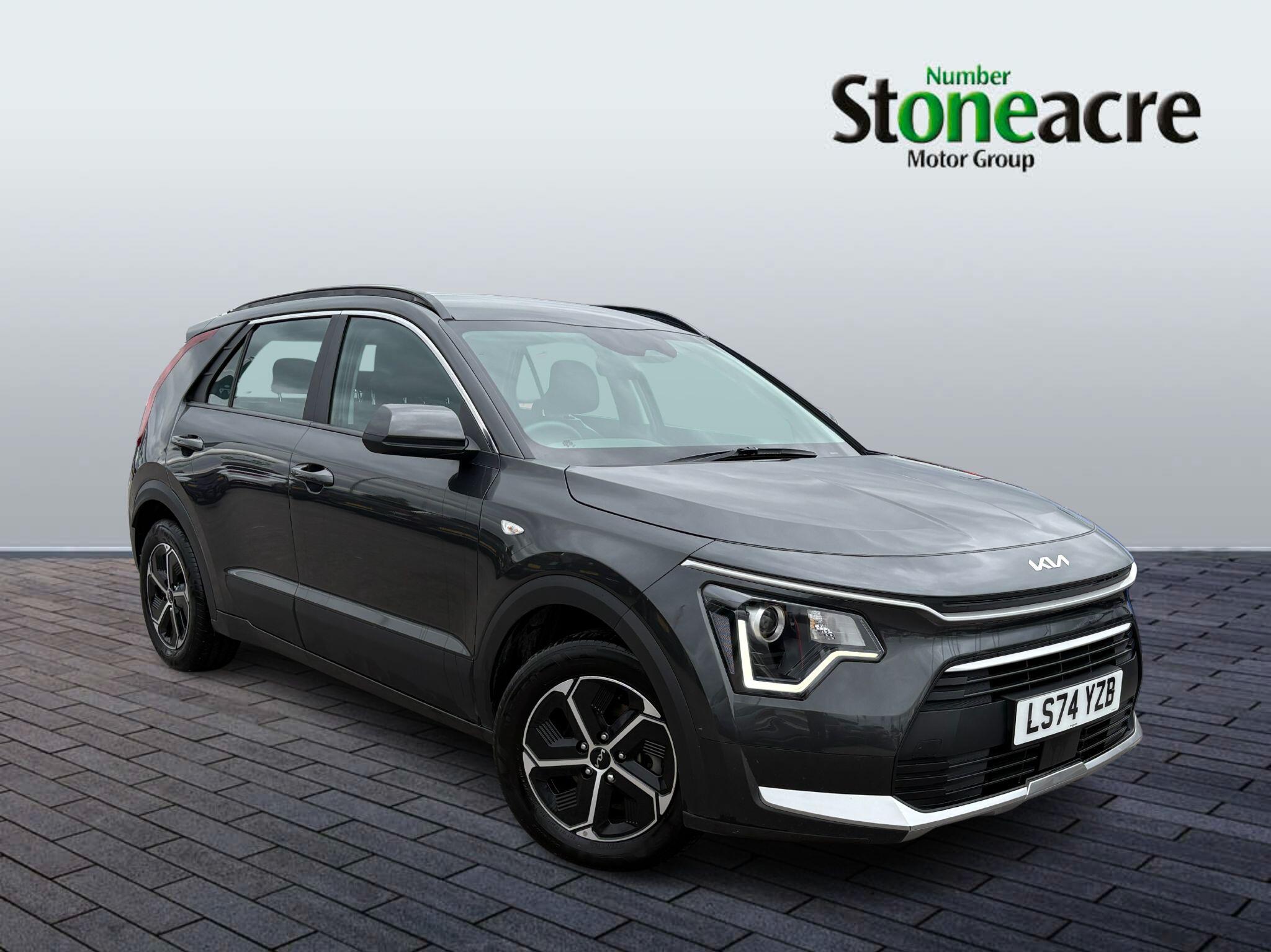 Main listing image - Kia Niro