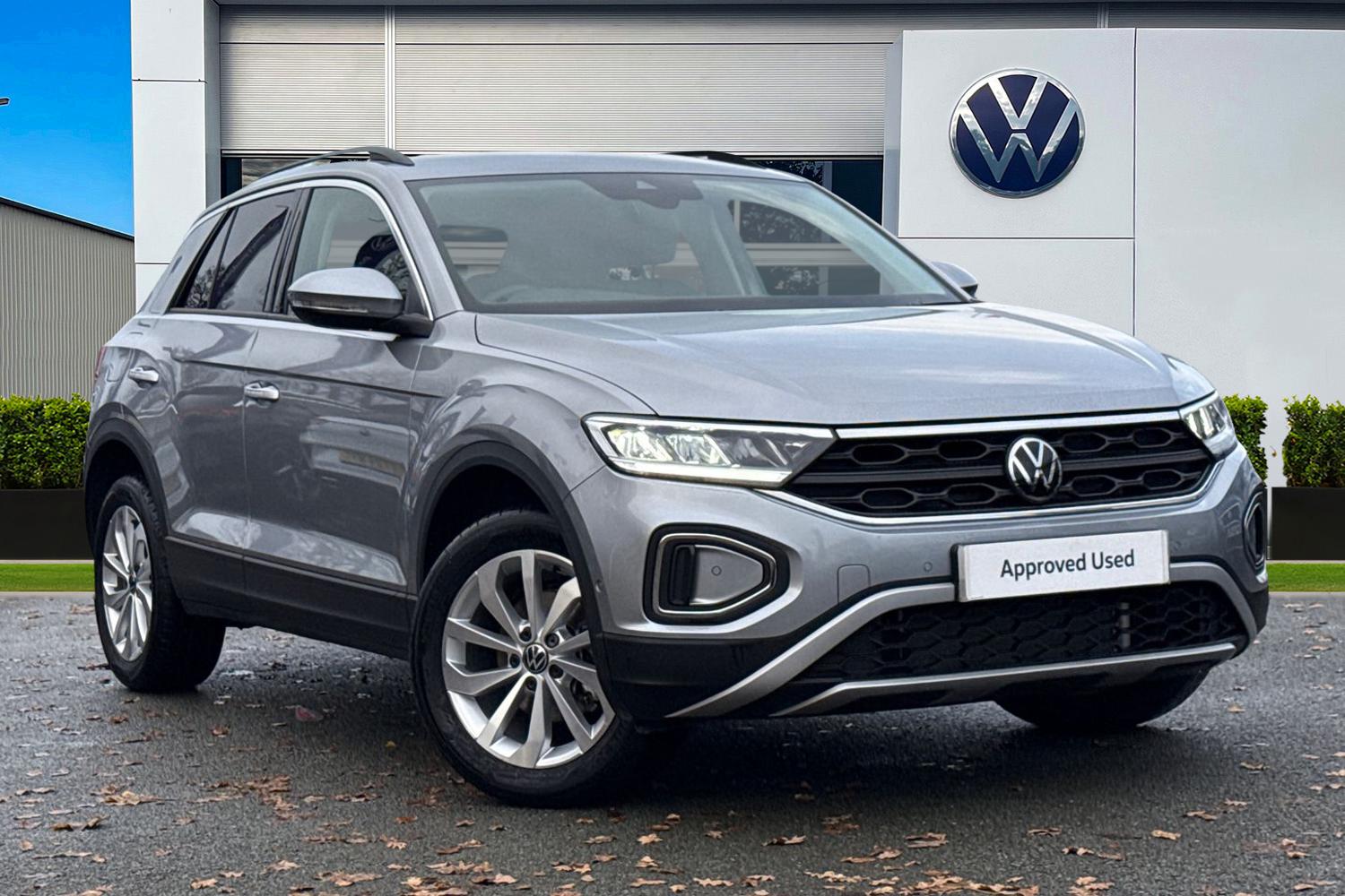 Main listing image - Volkswagen T-Roc