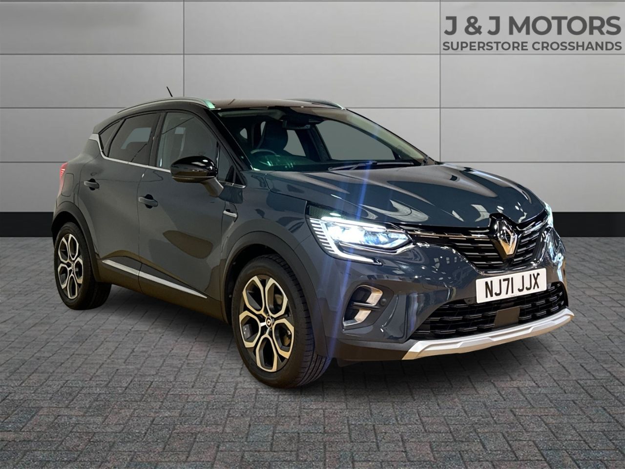 Main listing image - Renault Captur