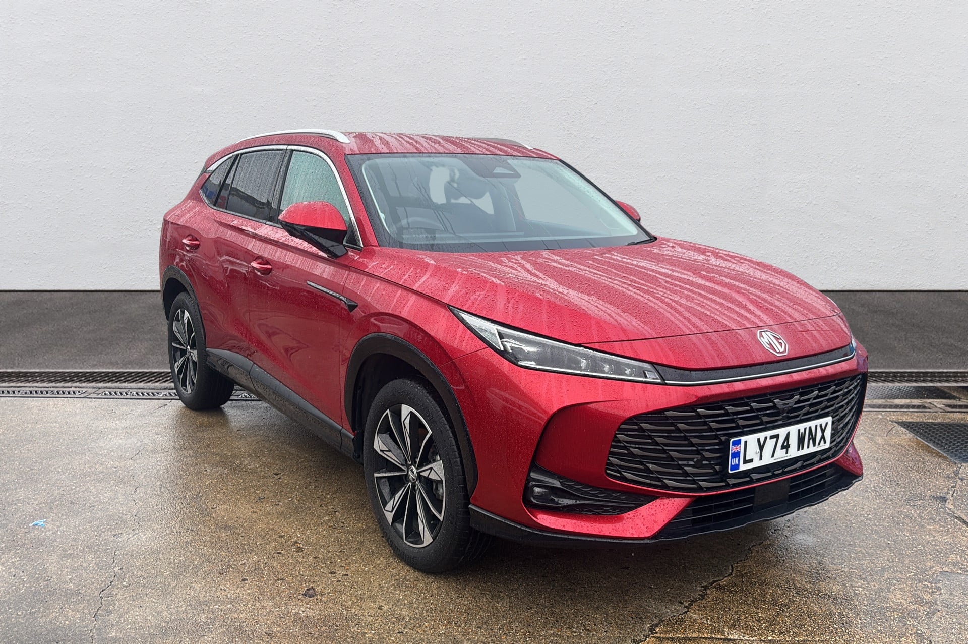 Main listing image - MG HS