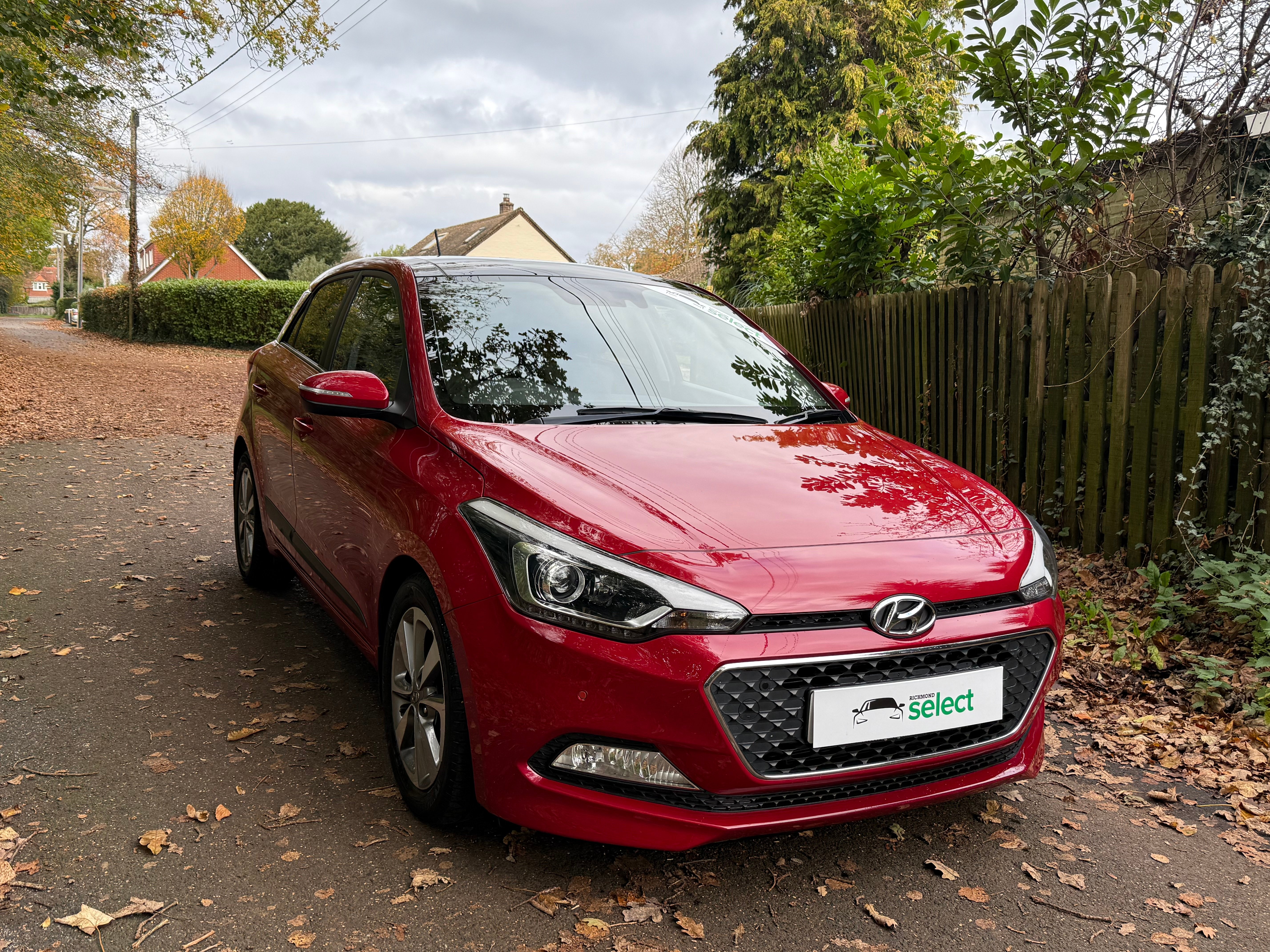 Main listing image - Hyundai i20