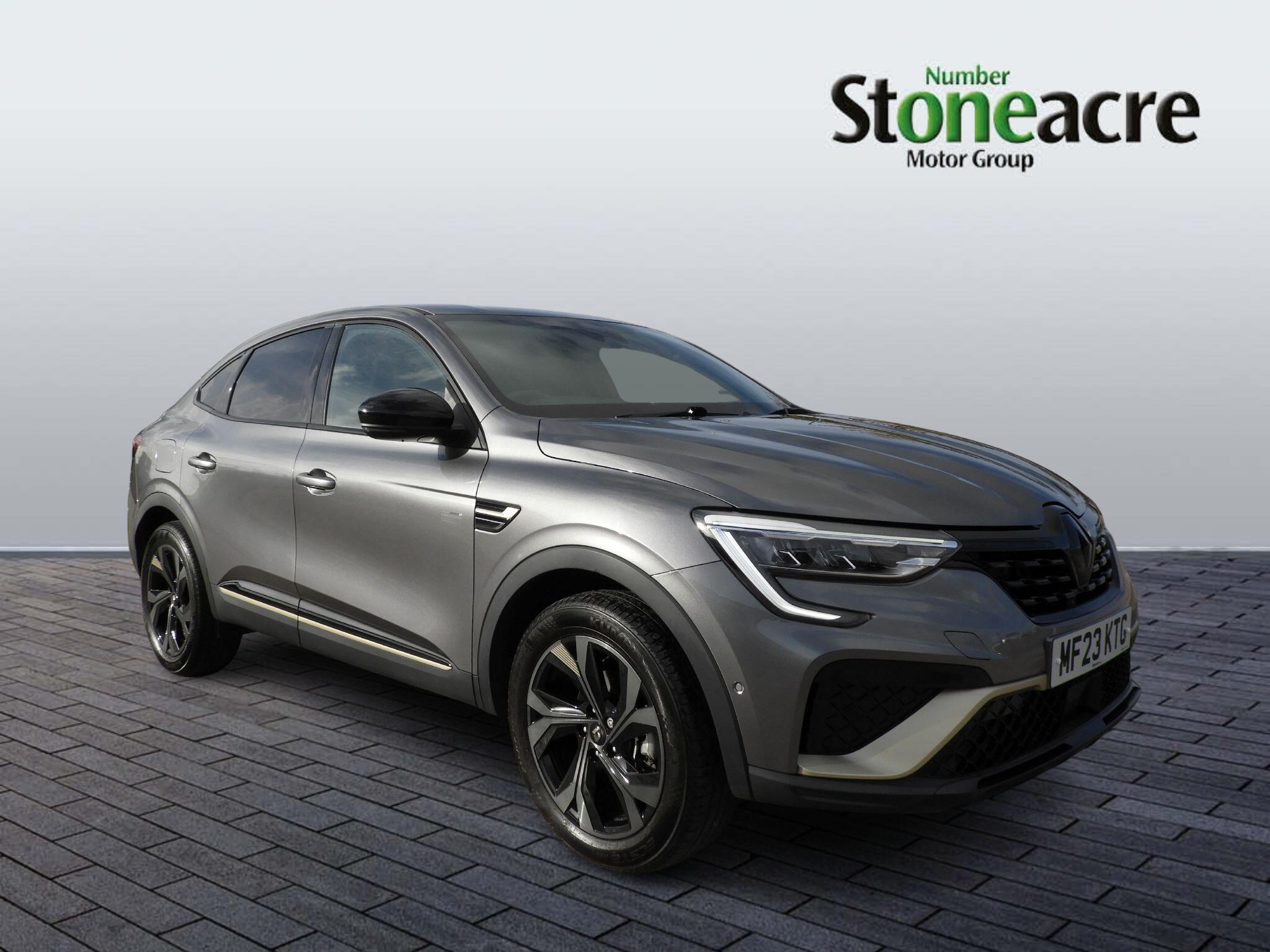 Main listing image - Renault Arkana